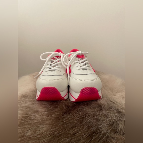 Volatile Platform Sneakers - Picture 5 of 7